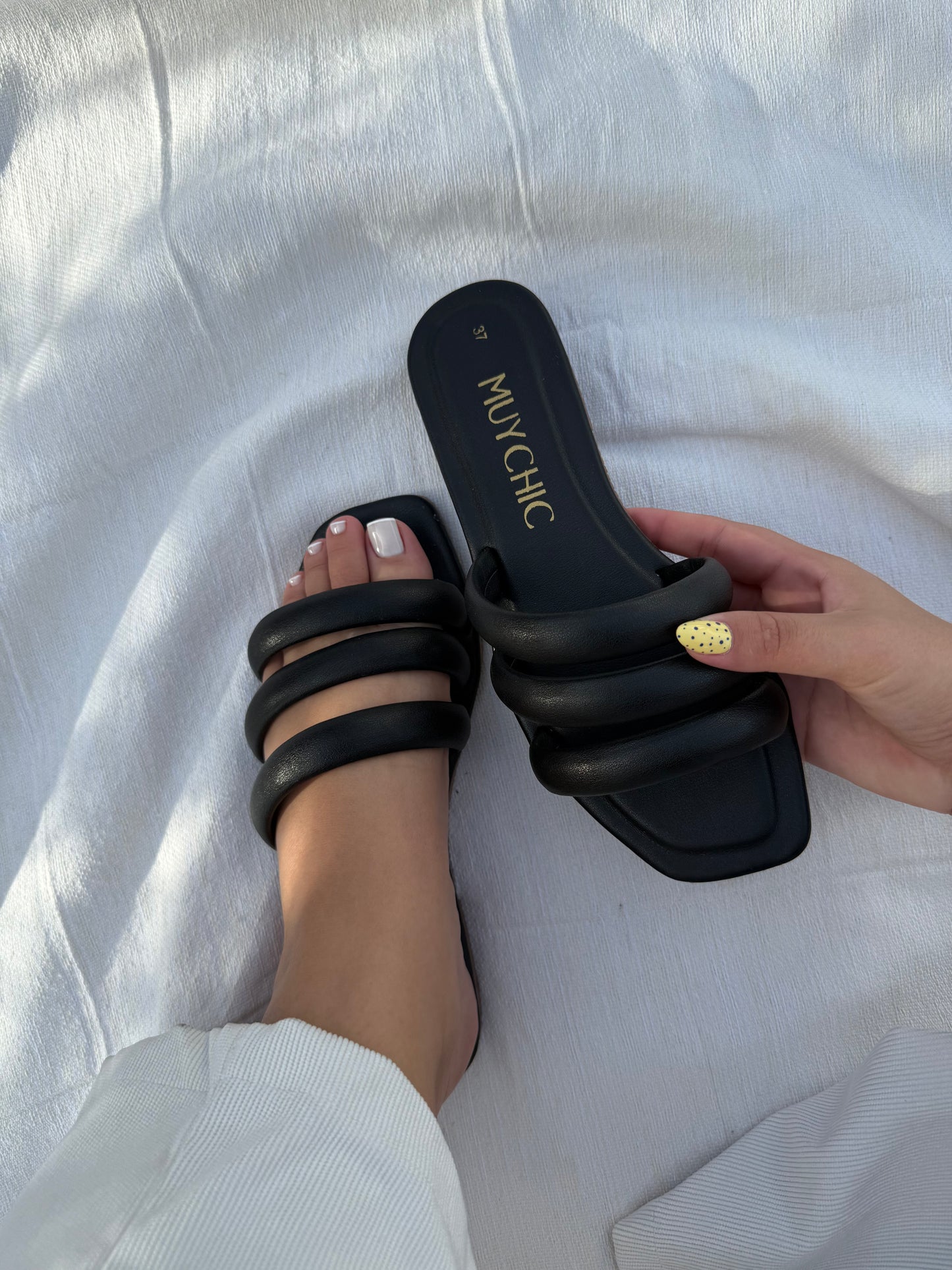 Sandalia