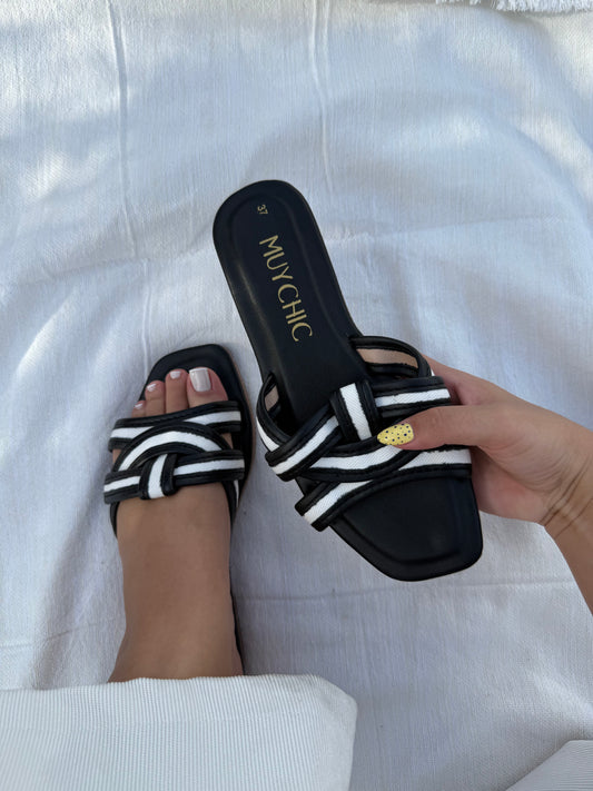 Sandalia